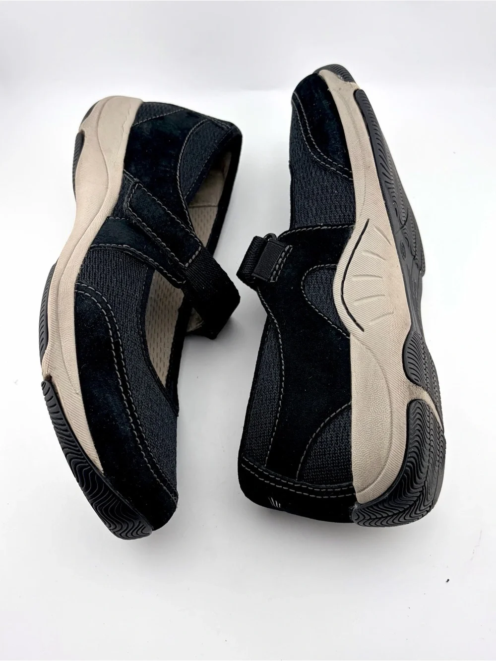 Dansko hennie mary